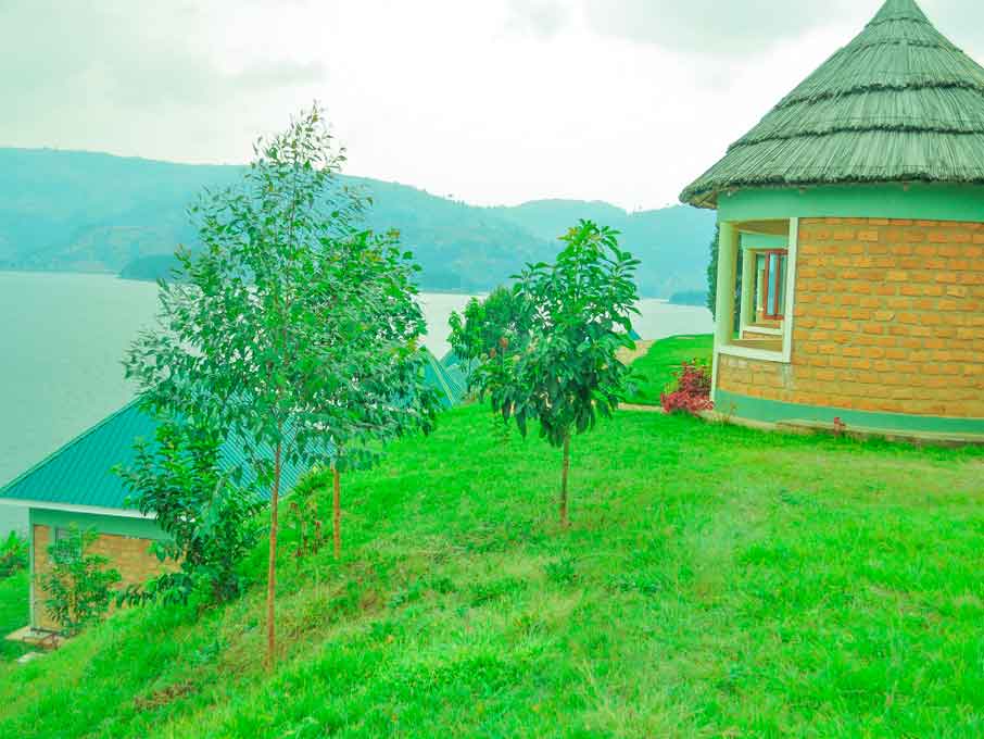 Nyamunyonyi Lake resort 